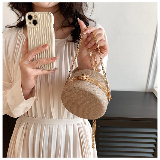 Rhinestone-encrusted Chain bag